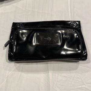 Nine & Co. black patent leather clutch purse